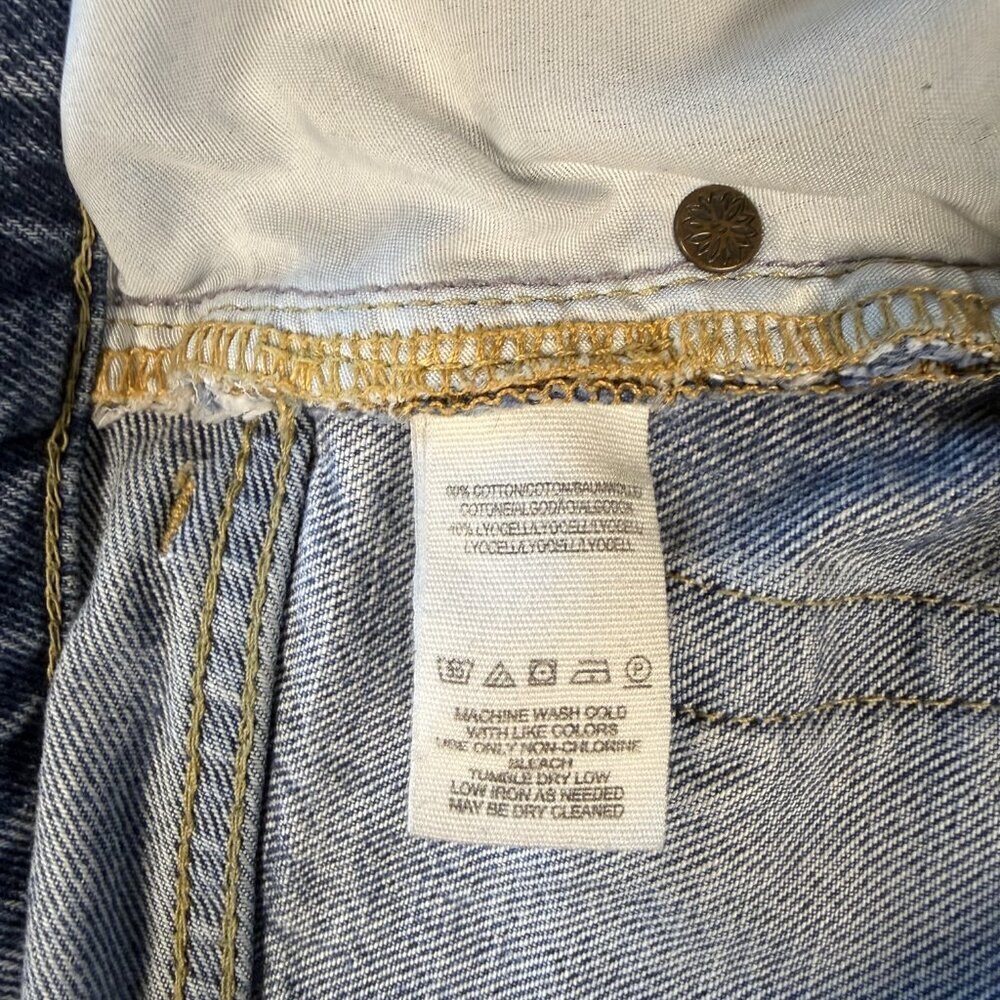 We The Free People Jeans Womens Size 25 Straight Crop Split Hem Distressed F670 - Picture 6 of 16